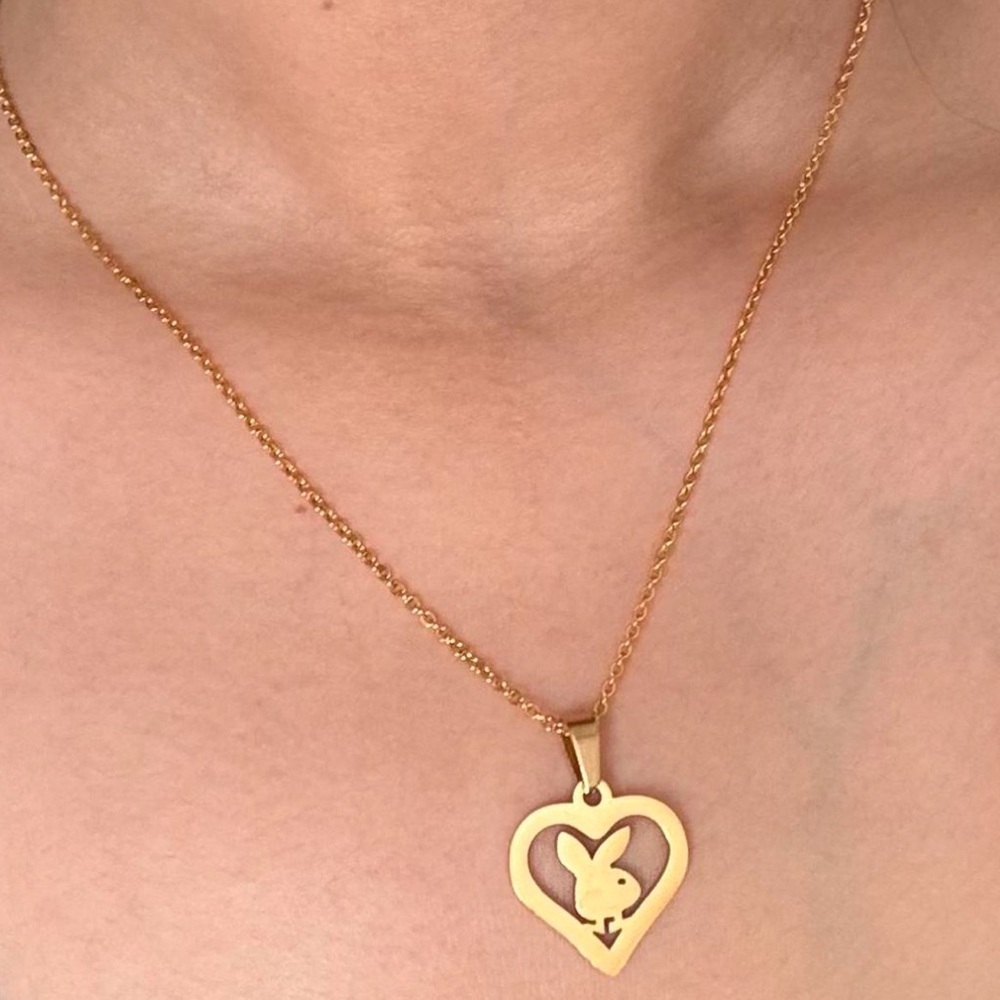 Chic Gold Heart Necklace with Bunny Charm - Picture 2 of 2